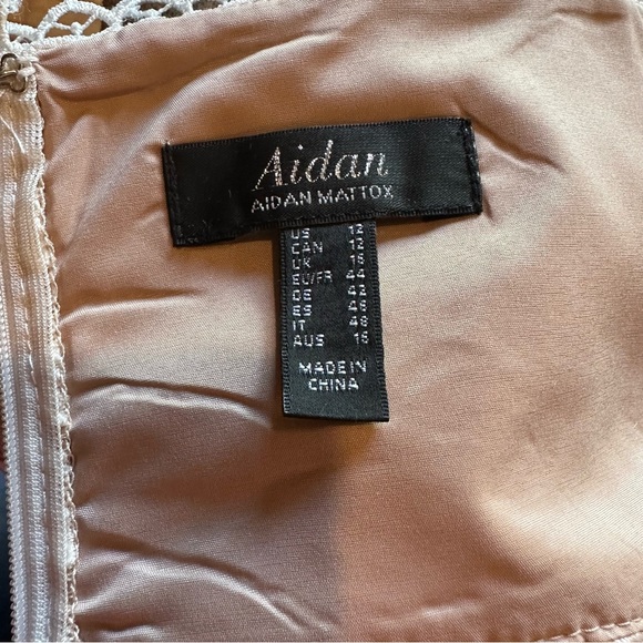 AIDAN MATTOX MIDI EMBROIDERED DRESS - 12 - Picture 12 of 14